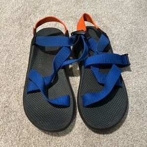 Men size 11 blue and orange chacos